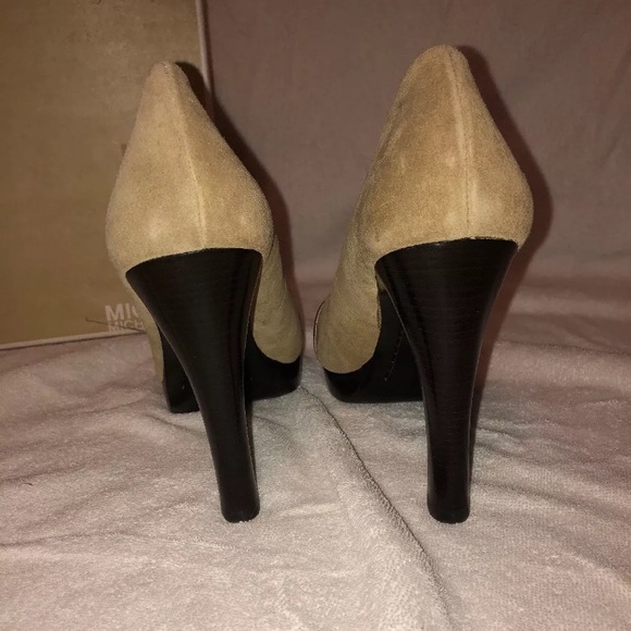 Michael Kors - Picture 3 of 3